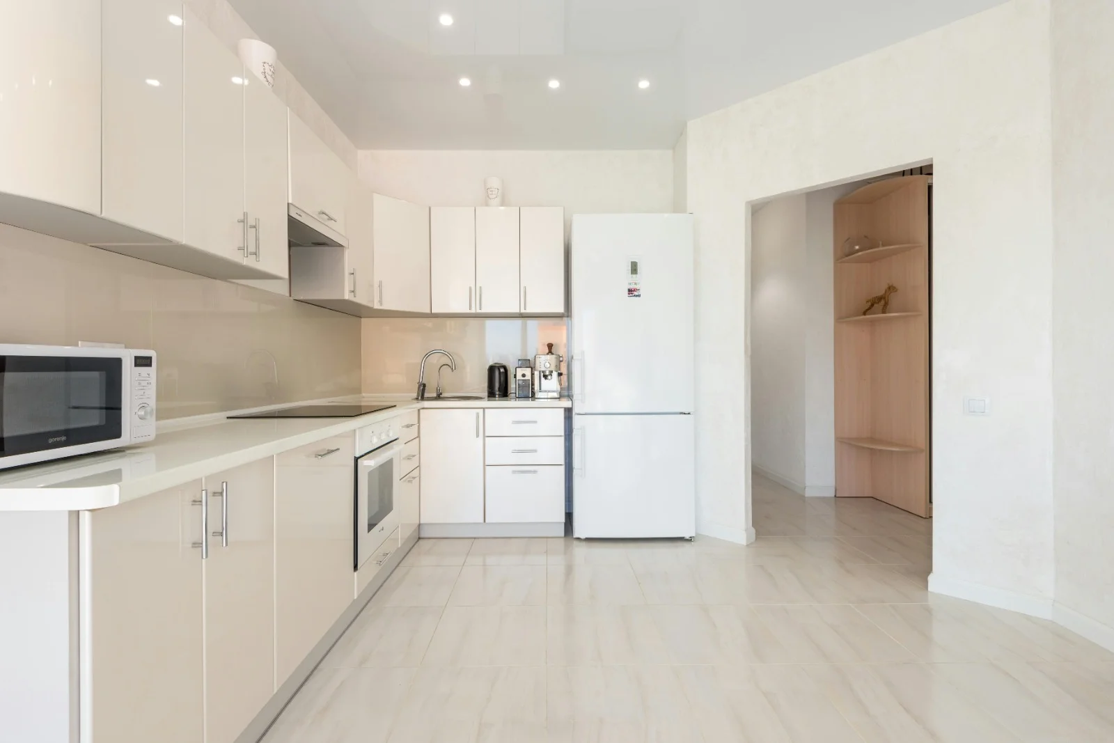 Modern modular kitchen